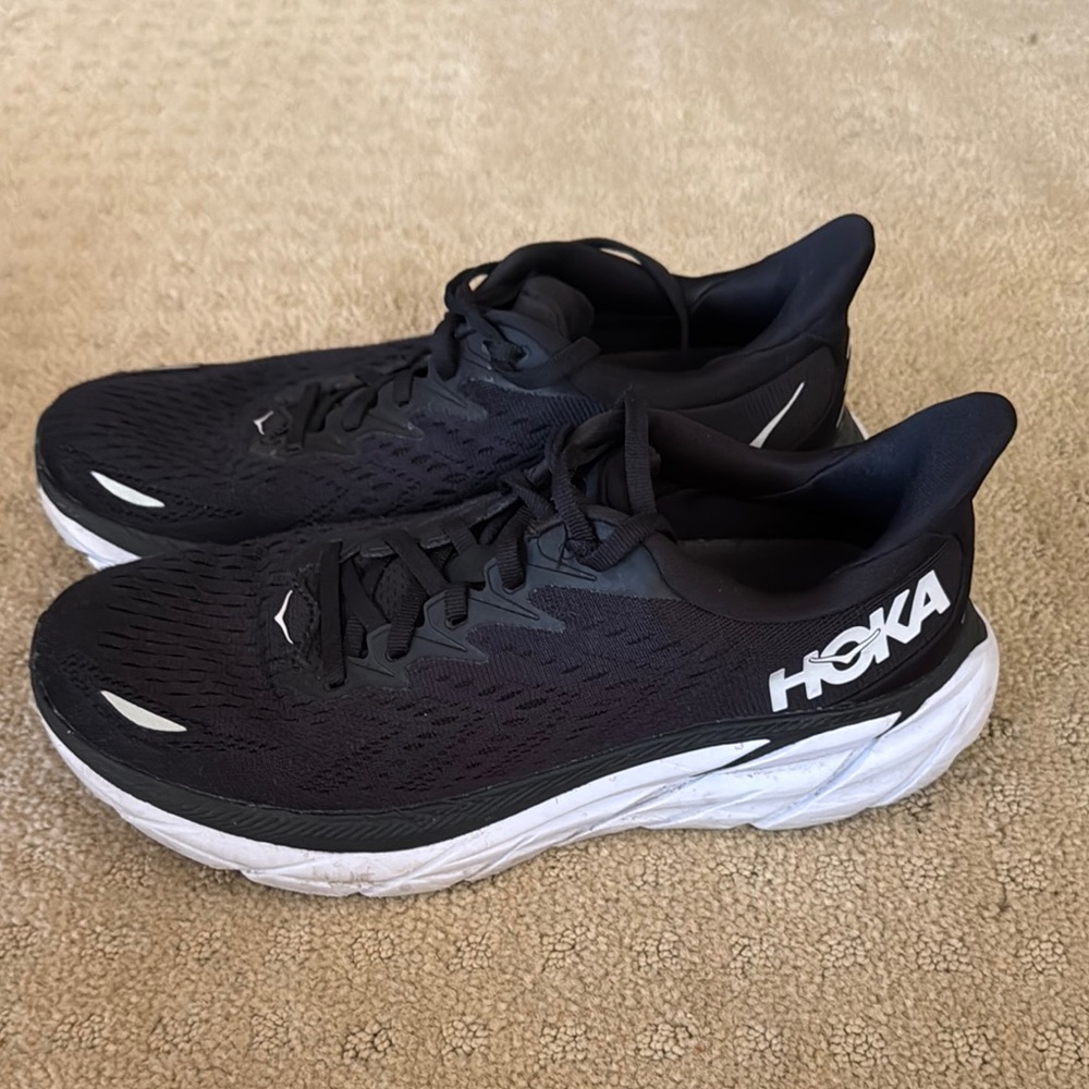 Hoka Clifton 8 size 7.5